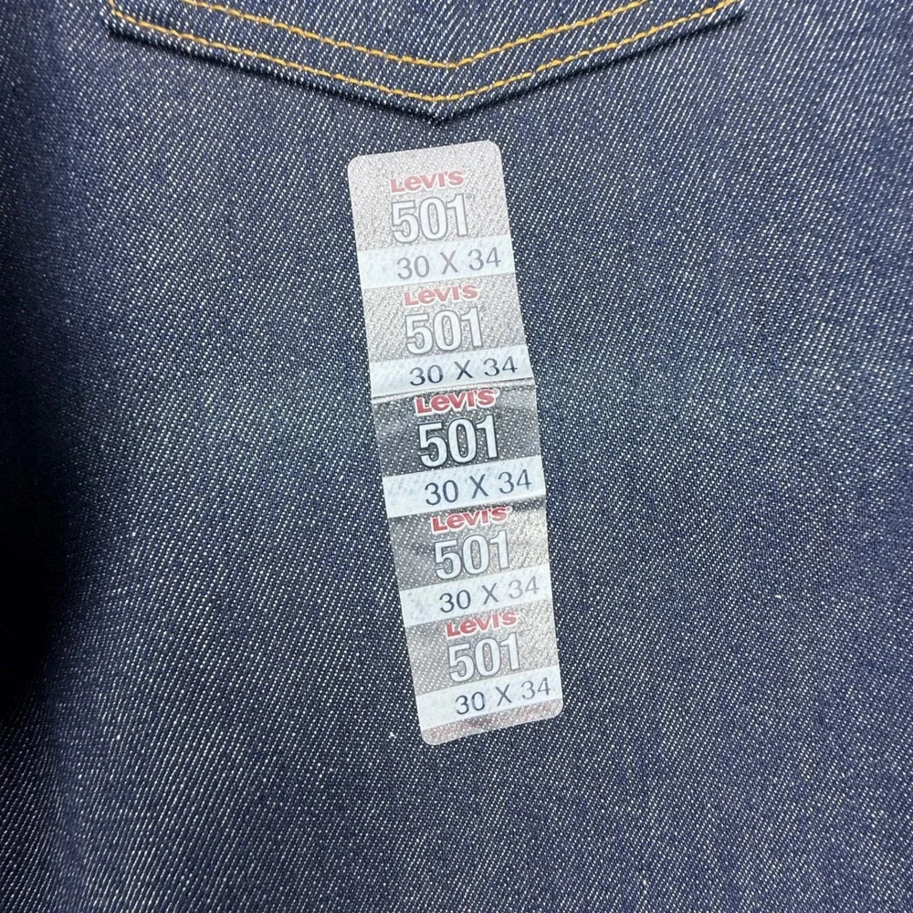 Levis 501 Original Fit Shrink-To-Fit Rigid Indigo Mens Jeans 30x34 005010000